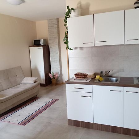 Apartmani Suzana Crikvenica Zewnętrze zdjęcie
