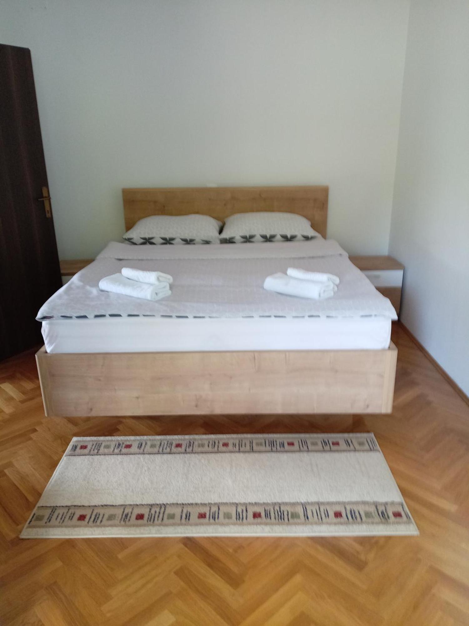 Apartmani Suzana Crikvenica Zewnętrze zdjęcie