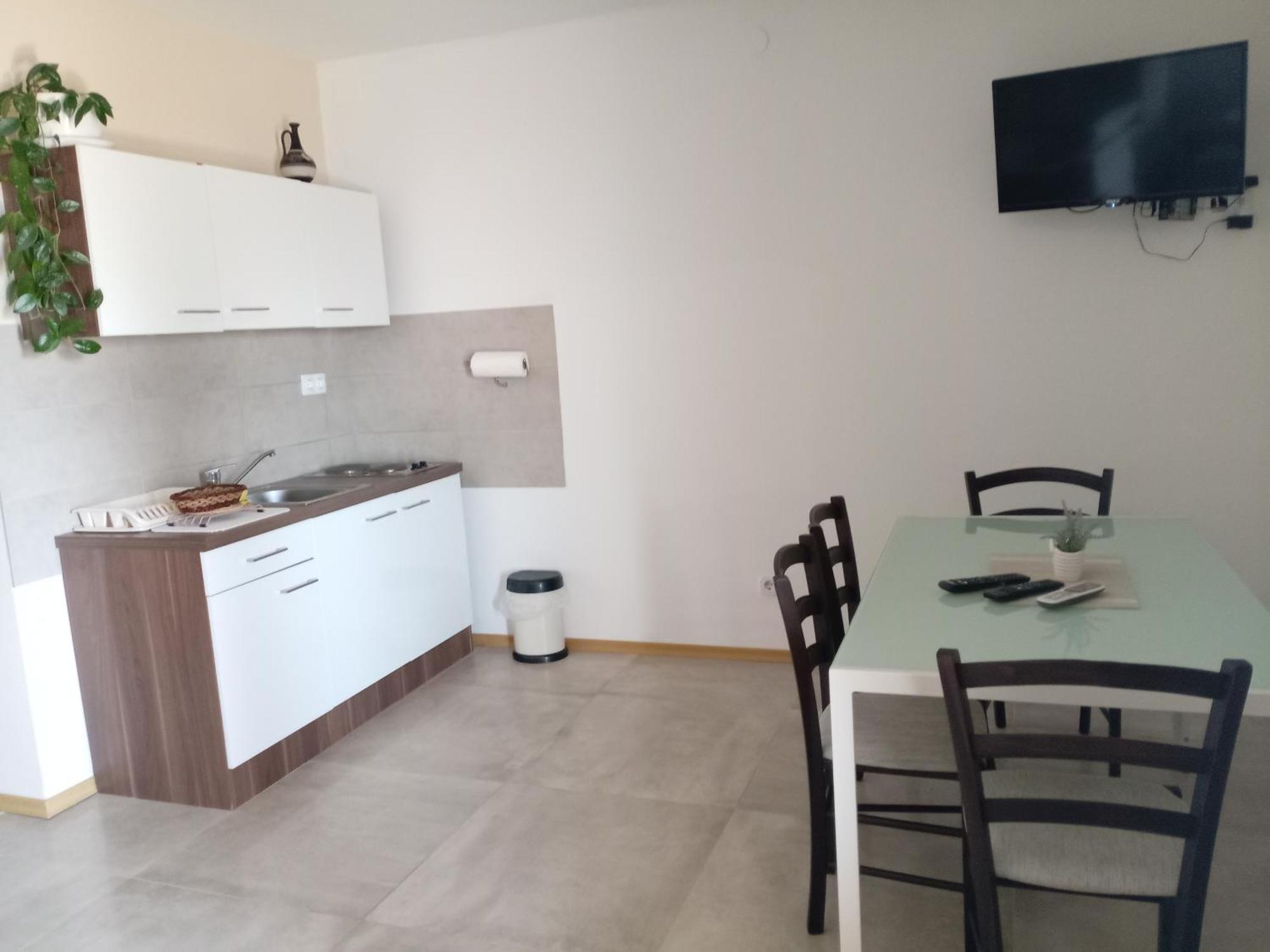 Apartmani Suzana Crikvenica Zewnętrze zdjęcie